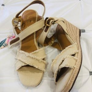 Tommy Bahama wedge sandal